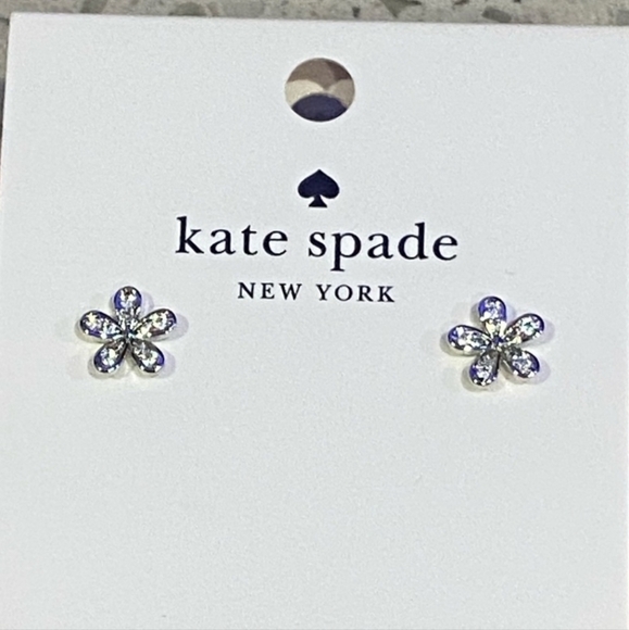 ✨️🌺 Kate Spade Silver Gleaming Gardenia Flower Studs ✨️🌺 - Picture 7 of 8